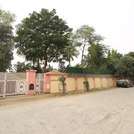 The Karnal Resort Ngoại thất bức ảnh